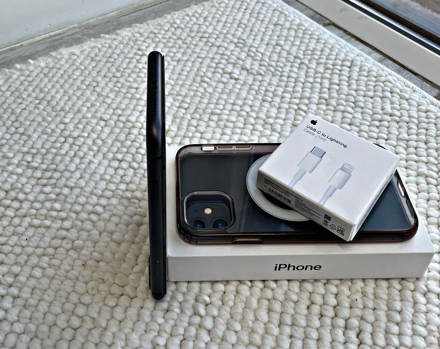 Iphone 11/128GB/akb83% в идеалее