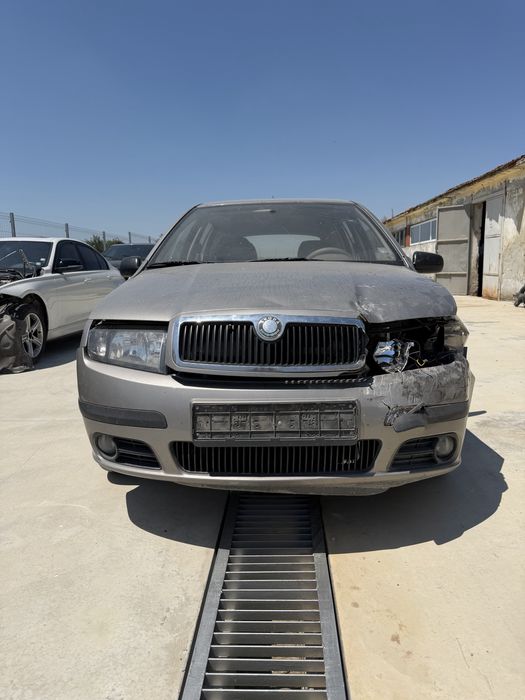 Шкода Фабия 1.9д 101к AXR на части