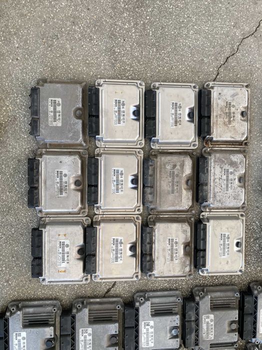 Компютър еку ecu електронен блок двигател Пасат 1.9тди 131кс AWX