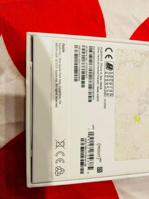 Vand iphone 13 red 256 gb