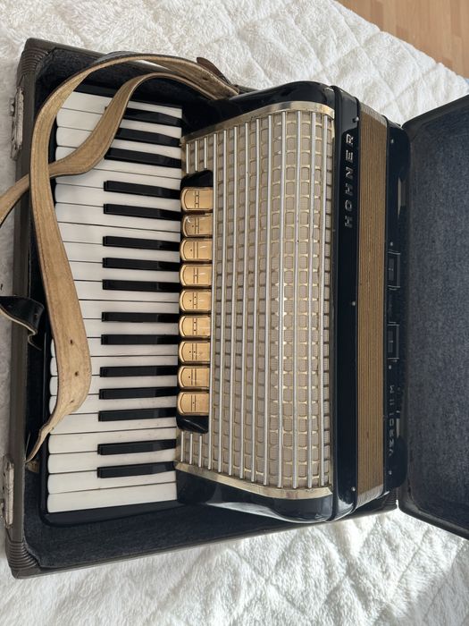 Акоедеон Хохнер верди 2 96 баса