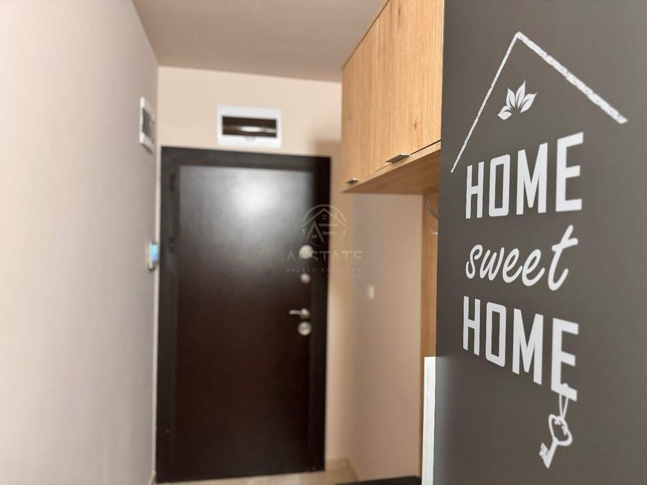 Продава се Тристаен апартамент в Плевен, Дружба 3 - 93 кв.м за 1484 €/кв.м - Снимка #12