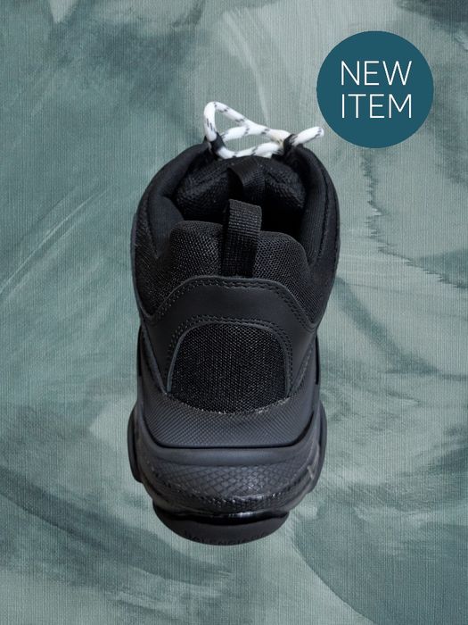 Balenciaga Triple S Black