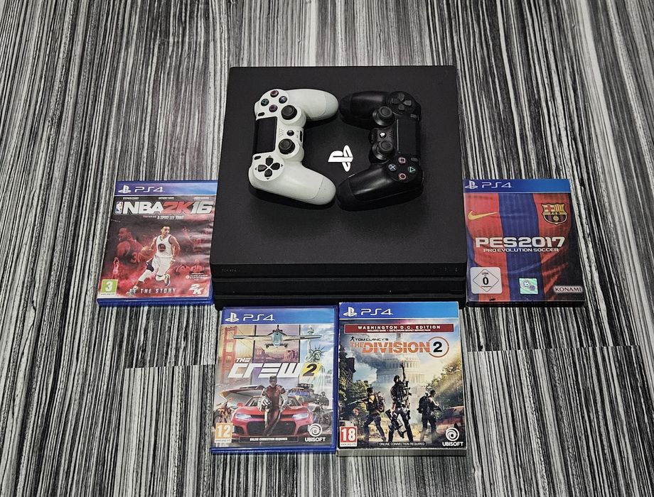 Consola Sony ps 4 pro +4 jocuri