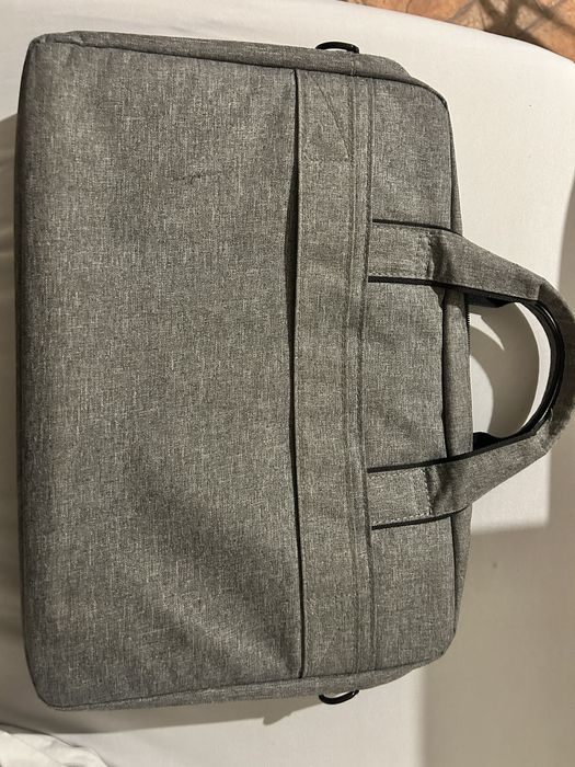 Чанта за лаптоп