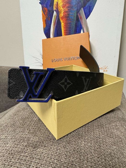Колани LV от естествена кожа