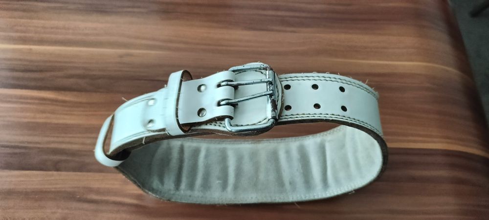 Vând centură sport piele