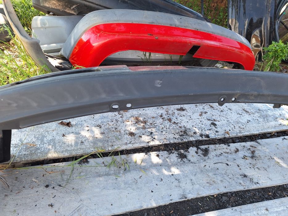 Предна броня за Golf 3