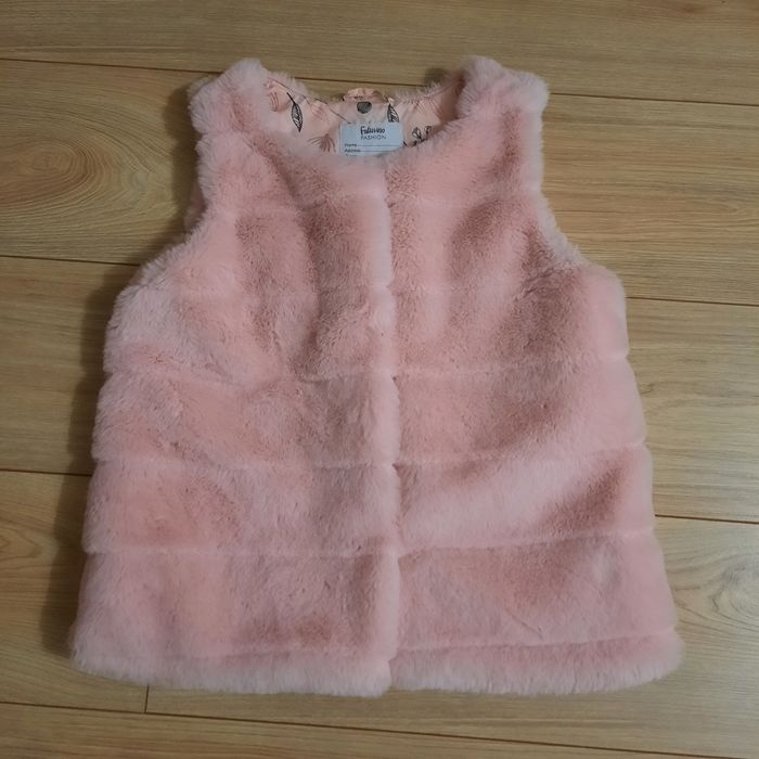 Одежда на девочку 7-11 лет примерно