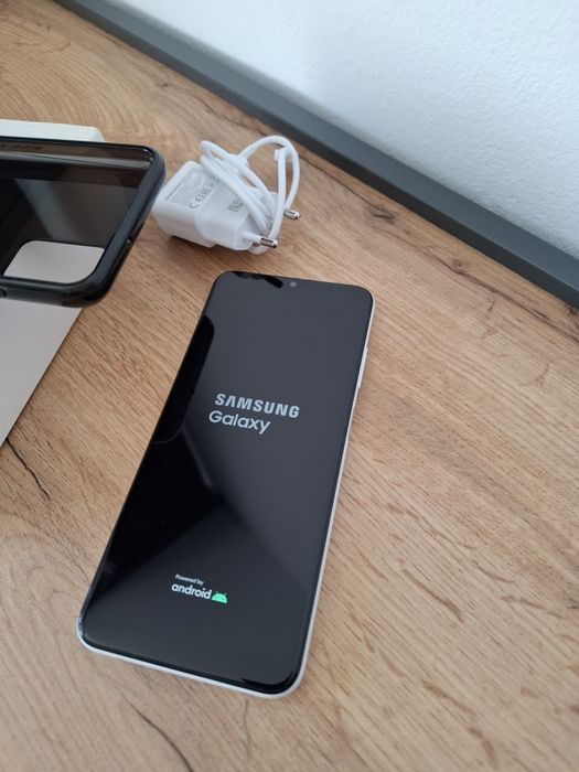 Telefon Samsung Galaxy A03s + incarcator original Samsung (aspect  impecabil )