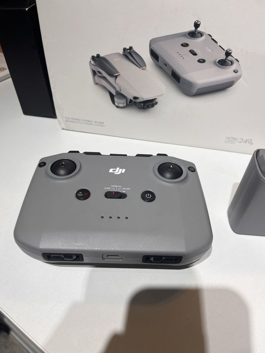 Продаю дрон dj mini 2