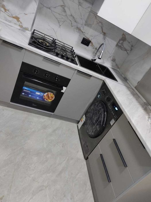 Срочно Прадается Квартира  3/3/8 Яшнабатский Район, Ор-р Иззат