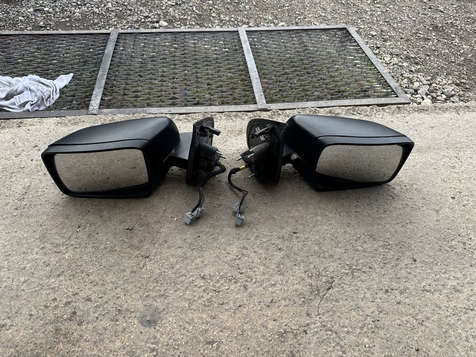 Огледало /Огледала за Ленд Роувър Фрийлендър 2 ел прибиране и светлина