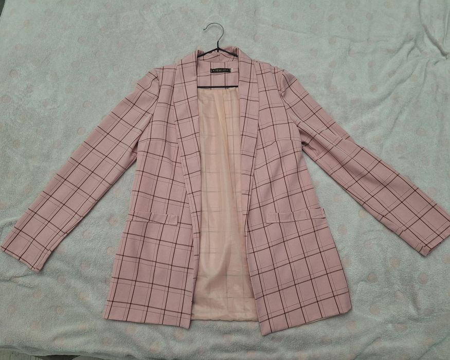 Одежда женская б/у в хорошем состоянии