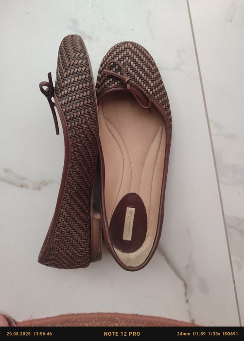 Балетки Massimo Dutti, Zara