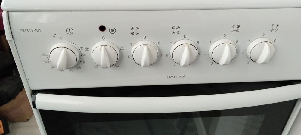 Срочно продам плиту "Darina".