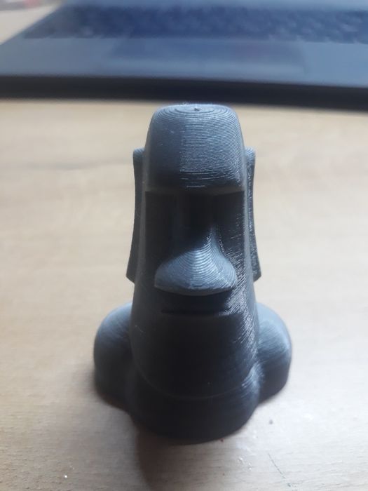 Моаи - сувенир, подарок.