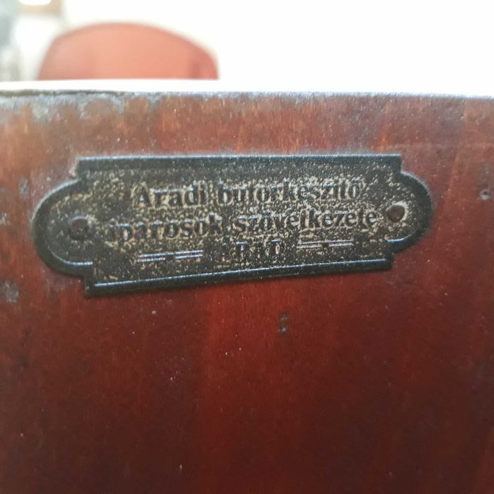 Vand mobila veche dormitor lemn masiv deosebita