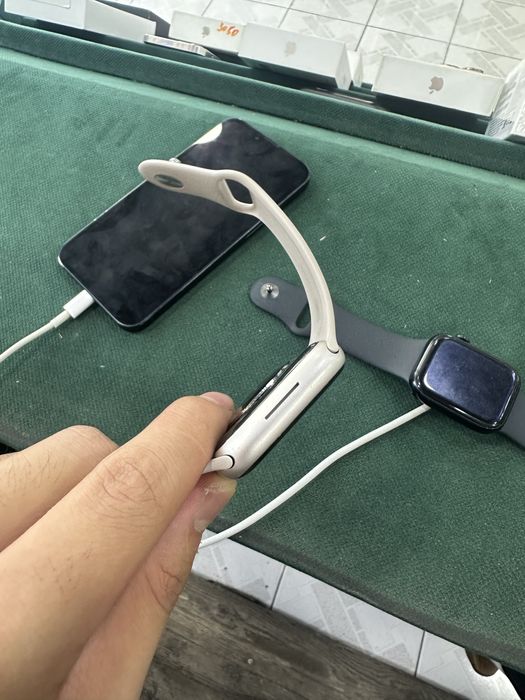 Apple watch 8/45
