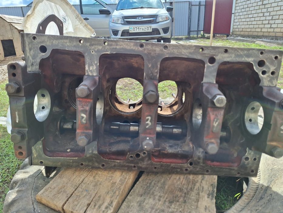 Продам блок на мтз 80 Д240
