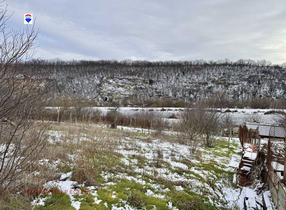 Парцел за продажба в с. Басарбово