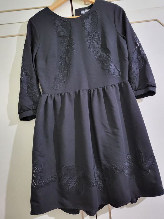 Дамска черна рокля