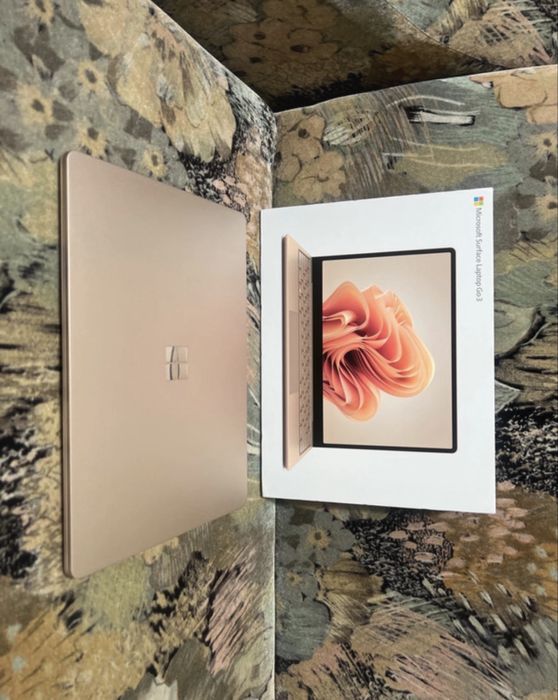 Microsoft Laptop Go 3