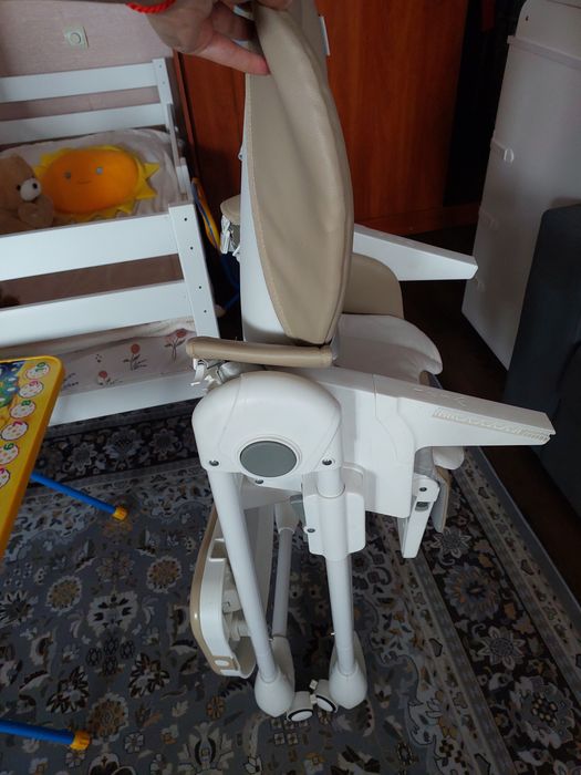 Продам стульчик для кормления