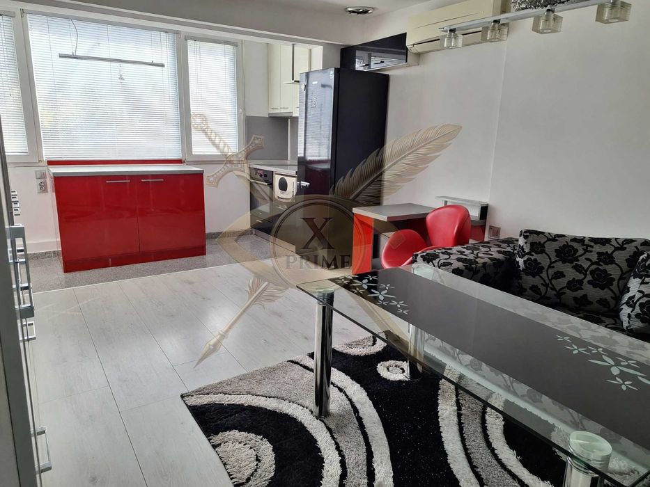 Дава се под наем Тристаен апартамент в Варна, Цветен квартал - 64 кв.м за 770 € - Снимка #2