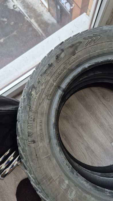 Продам шины летние и зимние.