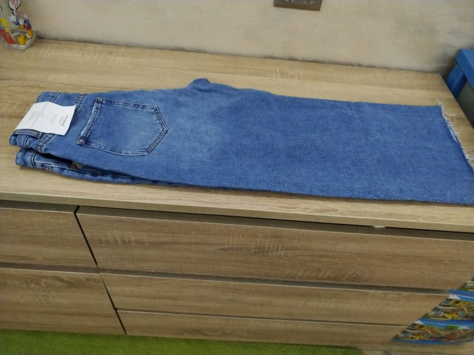 Blugi Culotte Stradivarius