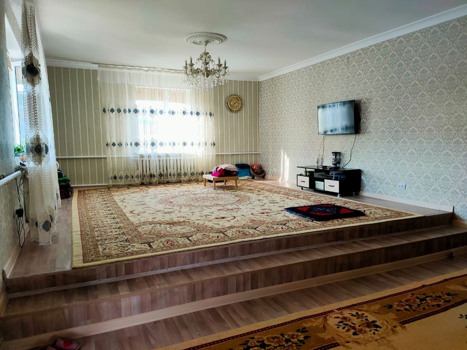Продам 6 комнатный дом 151,6 кв. м