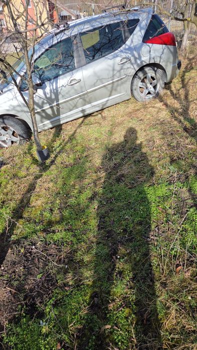 Peugeot 207sw accidentat de vanzare
