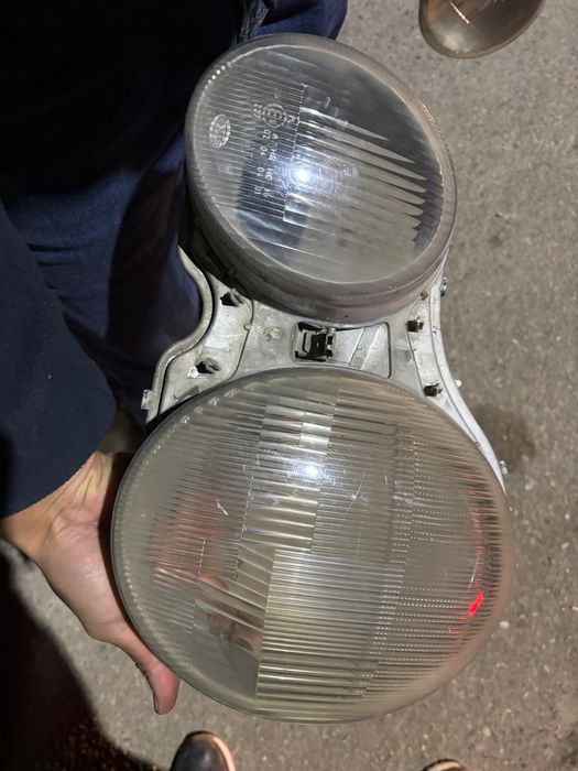 Стекло фар на мерседес w210