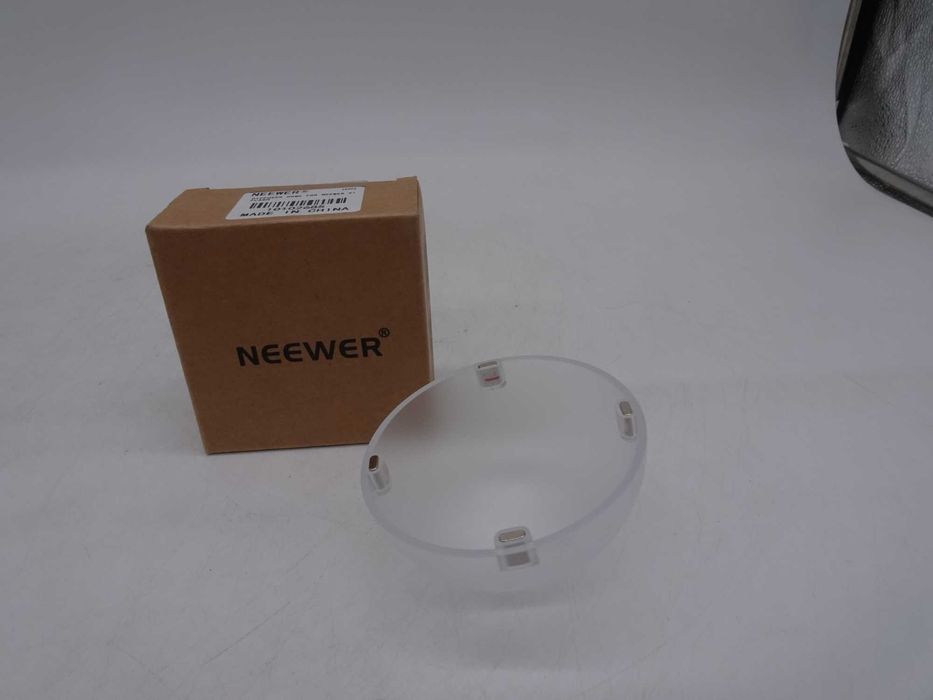 Difuzor magnetic cu cupolă NEEWER M12 pentru bliț Speedlite Z1/Z2