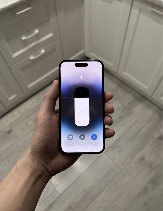 Айфон 14 про.