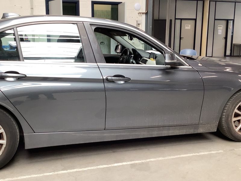 BMW 3er 318d Lounge 2013
