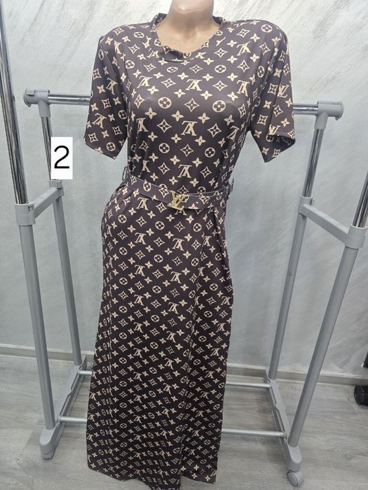 Compleuri dama d