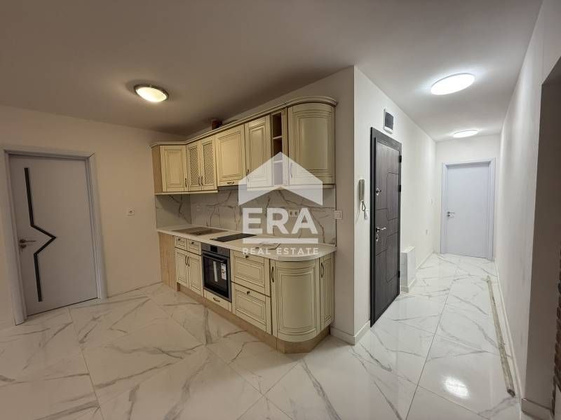 Продава се Тристаен апартамент в Русе, Възраждане - 87 кв.м за 1343 €/кв.м - Снимка #10