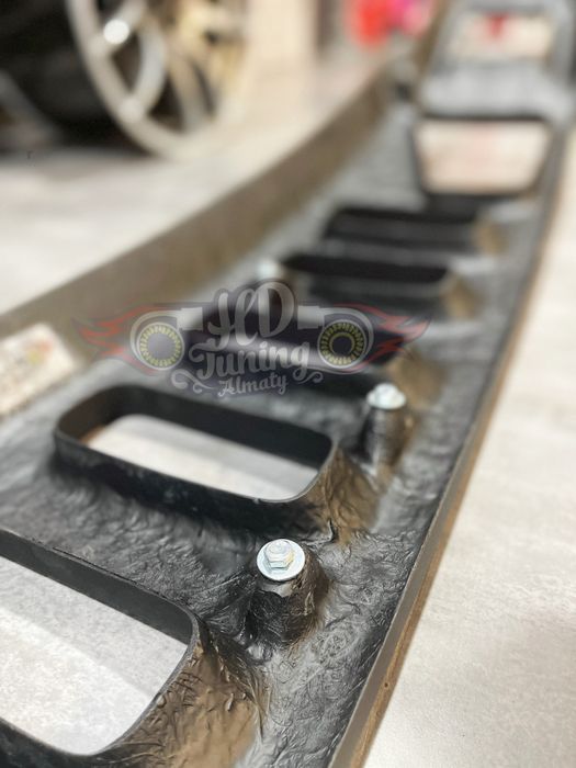 Решетка радиатора Custom Hummer H3