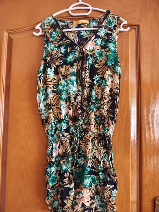 Цветен гащеризон