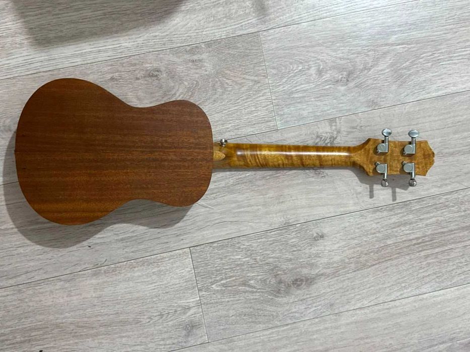 укулеле тенор 66см