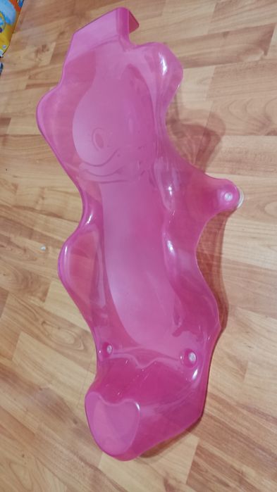 Suport cada ergonomic bebe roz