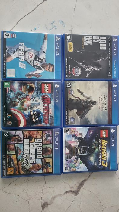 Плейстеишен 4 пс 4