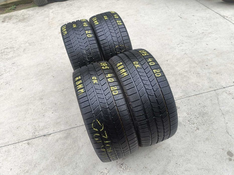 Doua anvelope iarna 275 40 20 pirelli scorpion profil de 7,8 mm