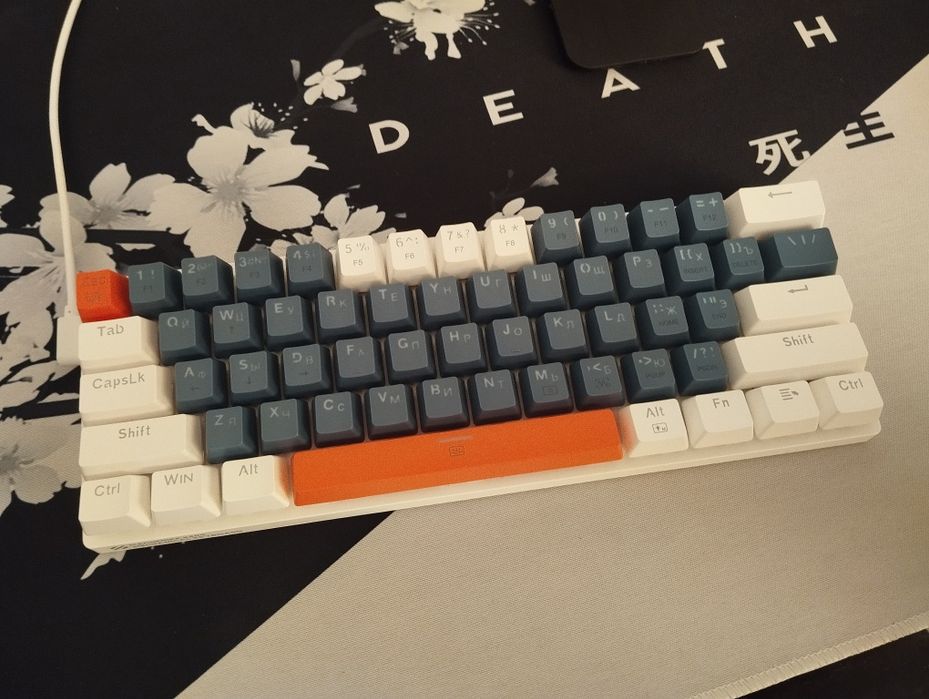 Продам клавятуру