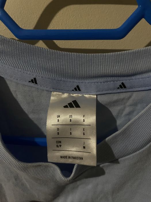 Adidas оригинални тениски