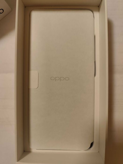 Нов телефон OPPO 5 5G