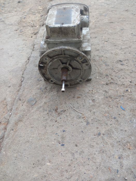 Продам электро мотор