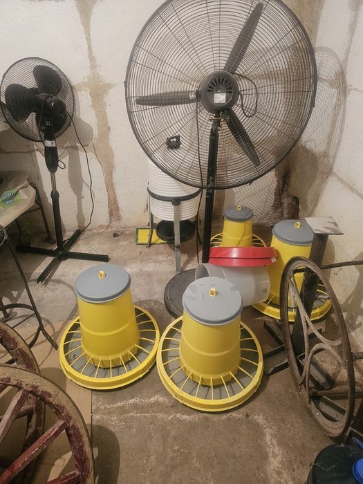 Хранилки и пойлки